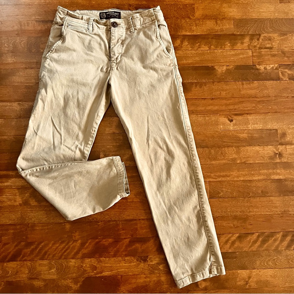 American Eagle Active Flex Straight Jeans / Size 29x30 / Color: Light Khaki